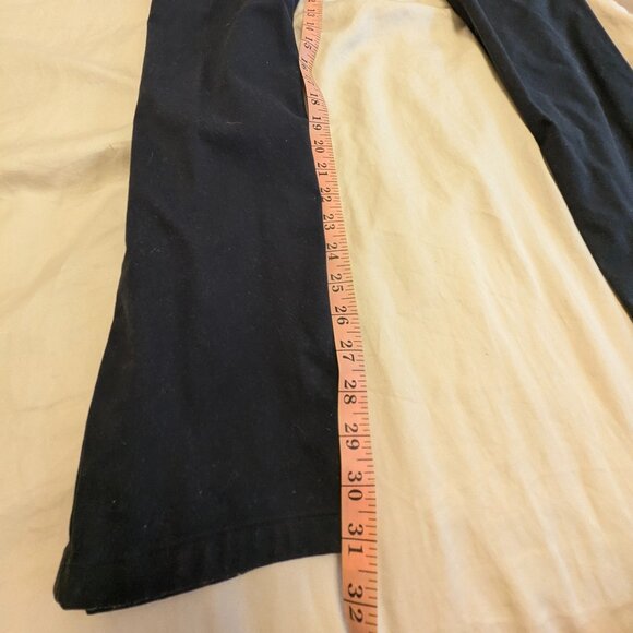 Charles Tyrwhitt Ultimate Non-Iron Chinos - Navy - Picture 4 of 5